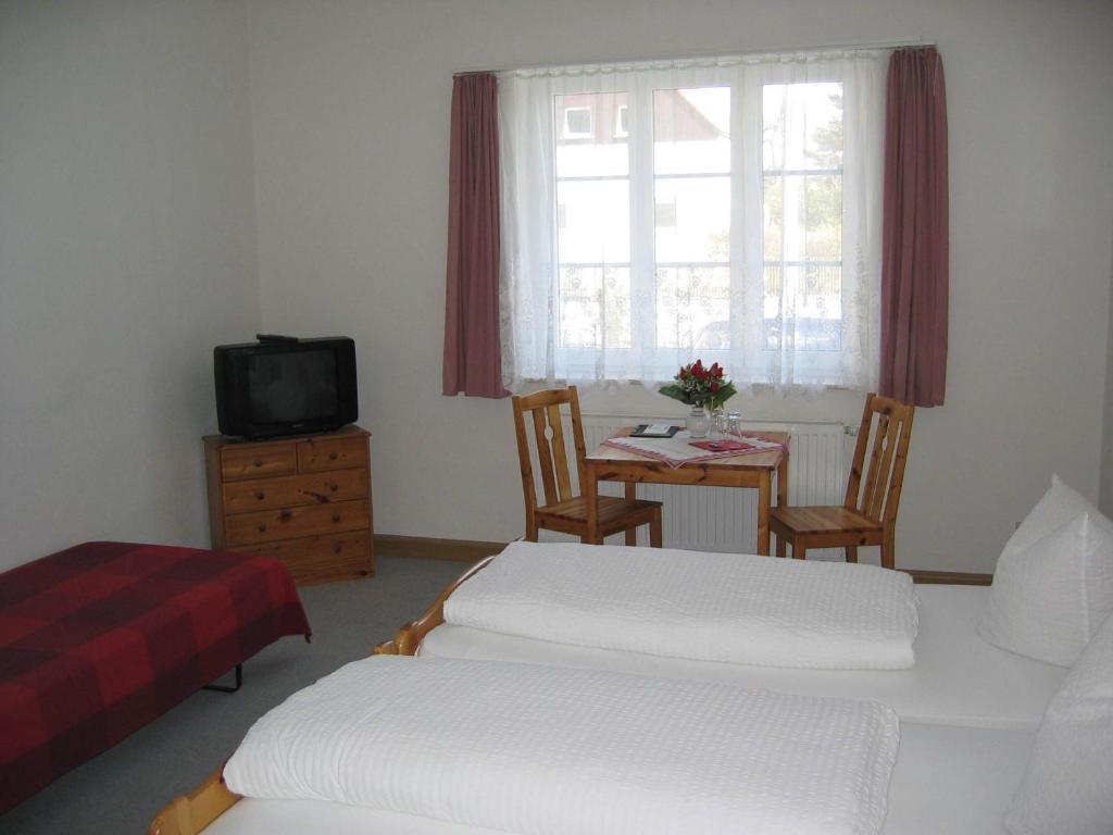 Fliegerhorst Hotel Dresden Eksteriør billede